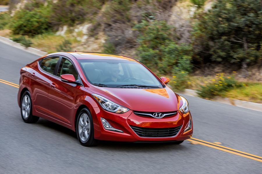  Hyundai Elantra Value Edition 2015 года  (фото 23 из 27)